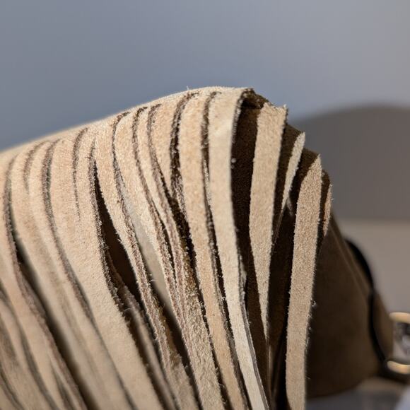 Limited Edition Coach 1964 Fringe Bag - Like New - Comes With Dustbag - CU034 - Picture 11 of 13